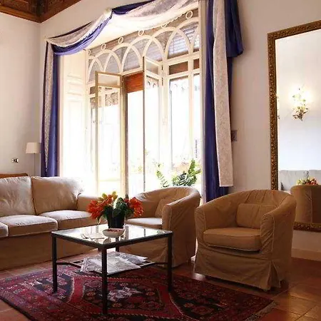 Antica Dimora Caruso 3*