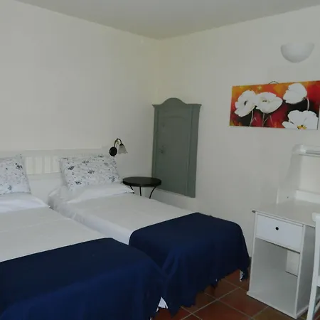 Antica Dimora Caruso Bed & Breakfast 3*
