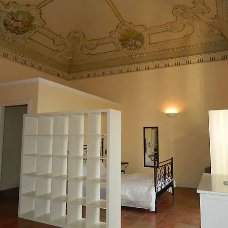 Antica Dimora Caruso Bed & Breakfast